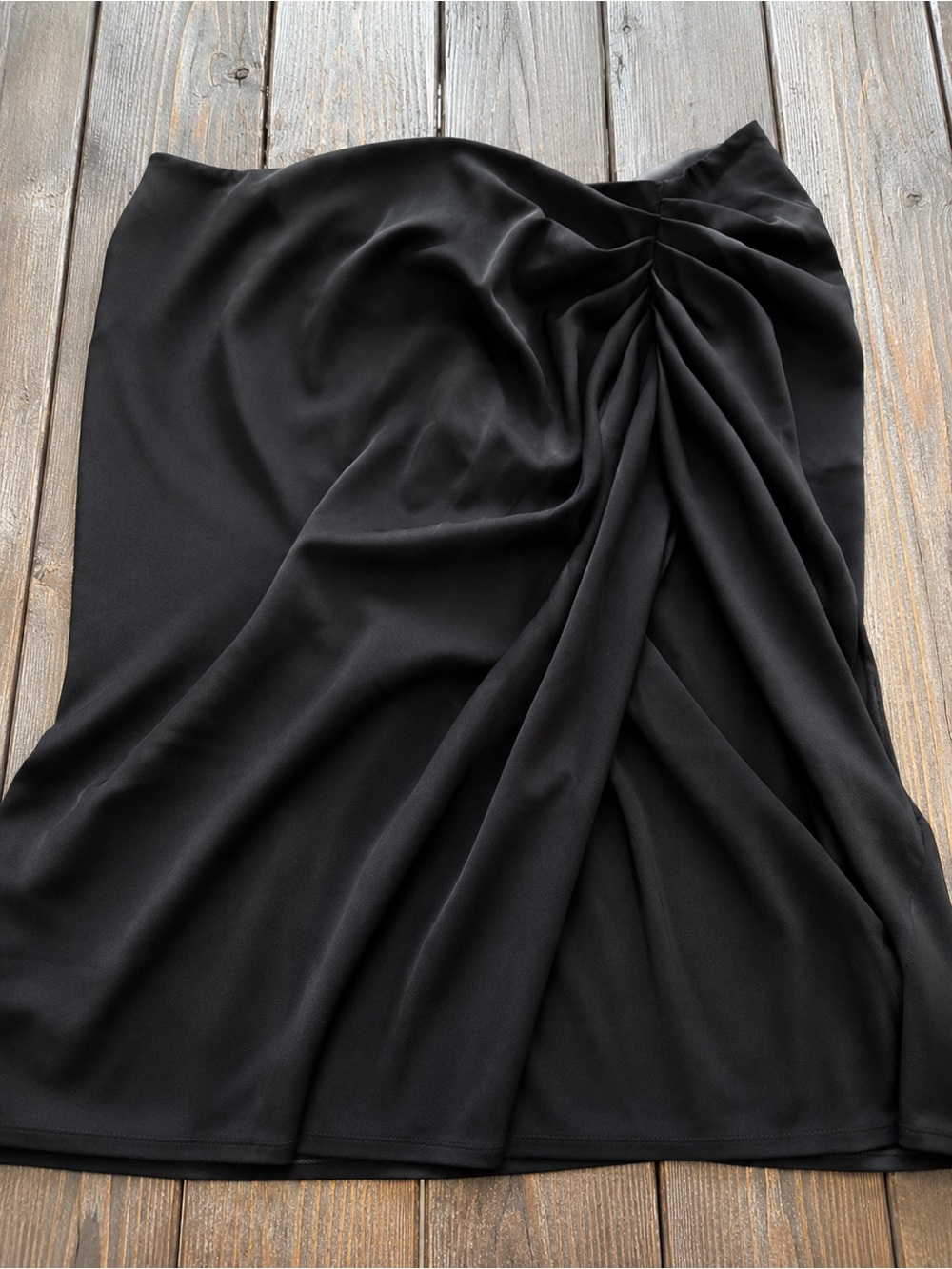 SHEIN Black Gathered Midi Skirt